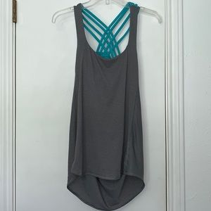 Lululemon slouchy tank with built in bra